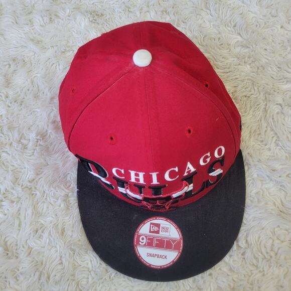 Chicago Bulls New Era Hardwood Classics Embroidered Snapback Red Hat OS - Picture 3 of 7